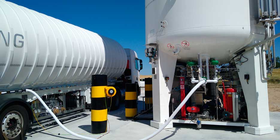 Benitox compact LNG - CNG service station